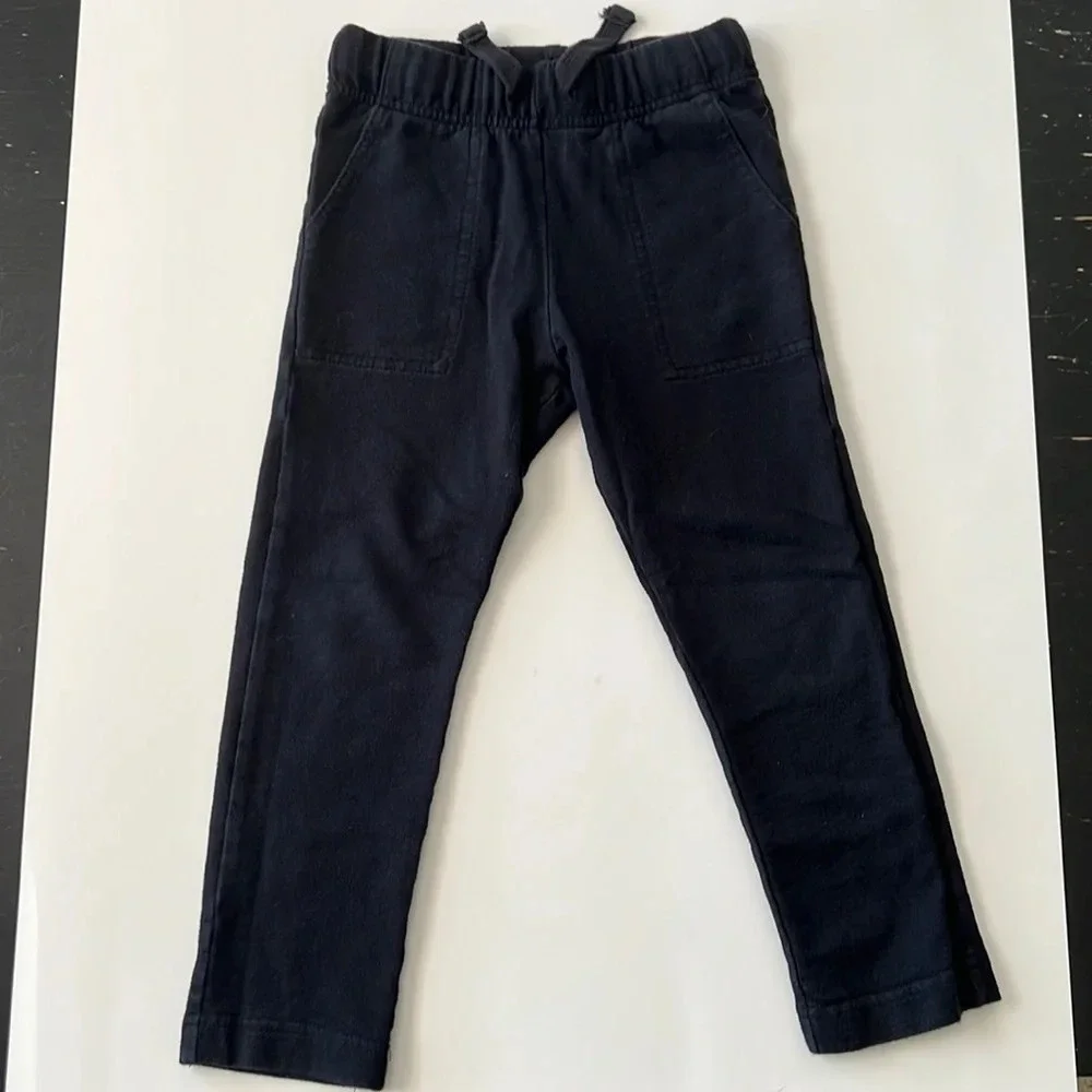 OshKosh black pants. 100% cotton.